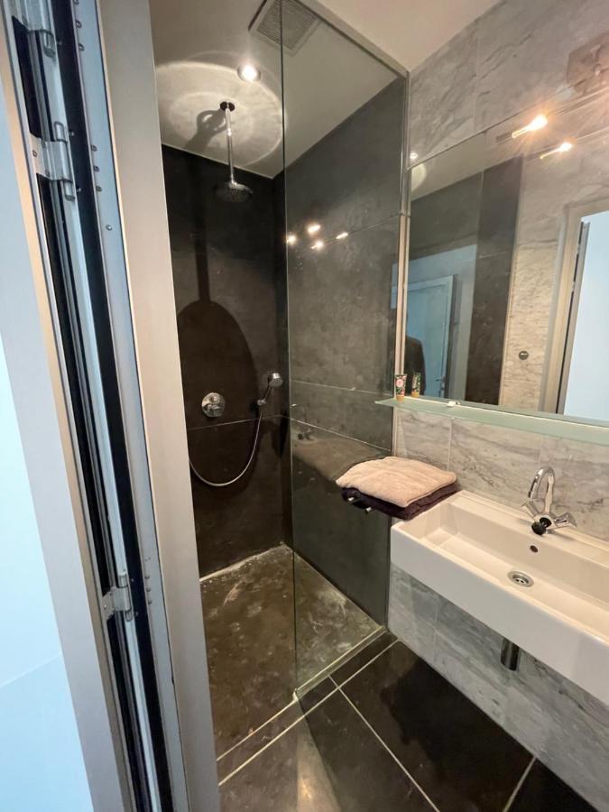 Nieuwbouw Appartement Op 450 Meter Van Het Strand. Бреден Экстерьер фото