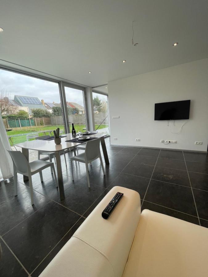 Nieuwbouw Appartement Op 450 Meter Van Het Strand. Бреден Экстерьер фото